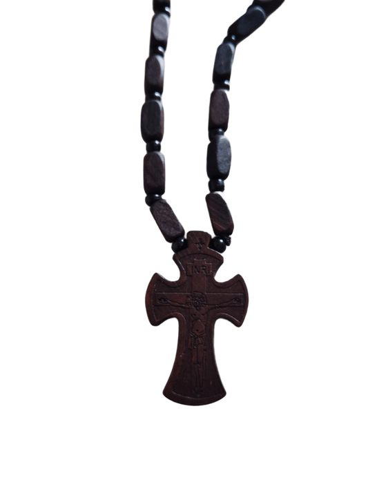 Нагръден кръст - броеница